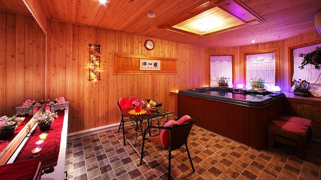 Muju Iris Pension Kültér fotó